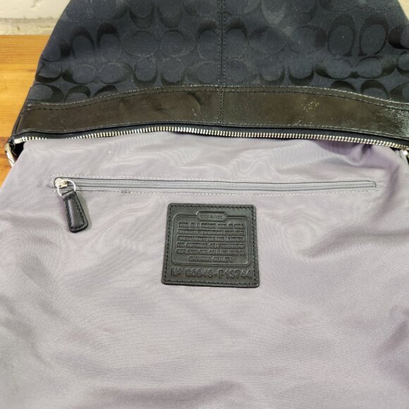 Like New Coach Ashley Signature Black Shoulder Bag Purse - Picture 15 of 16
